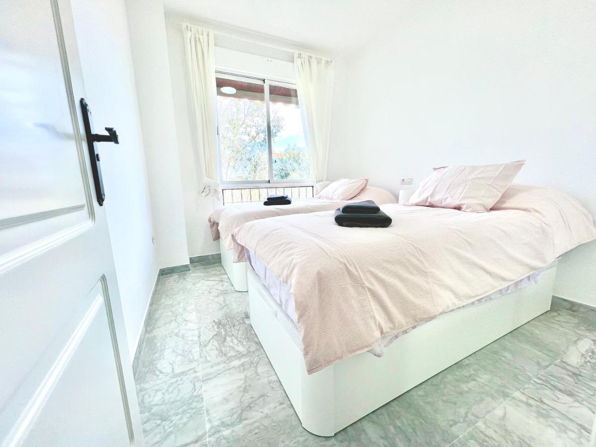Apartment Albatros In Puerto Banus 150 Meters From The Beach Marbella Esterno foto